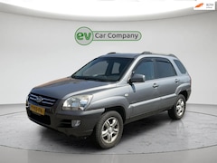 Kia Sportage - 2.0 CVVT Comfort | Nieuwe Apk | Airco | Trekhaak | NAP Kilometerstand | Goed onderhouden
