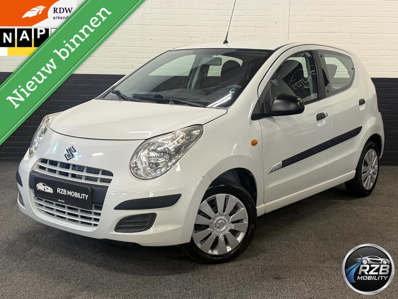 Suzuki Alto - 1.0 Comfort Plus Airco 1e eigenaar APK t/m 8/27 - AutoWereld.nl