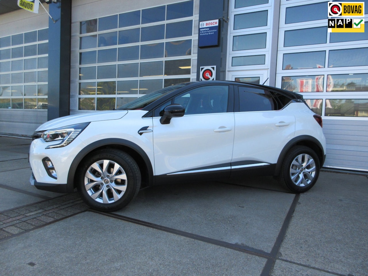 Renault Captur - 1.0 TCe 90 Intens / PDC / Navi / 17"LMV - AutoWereld.nl