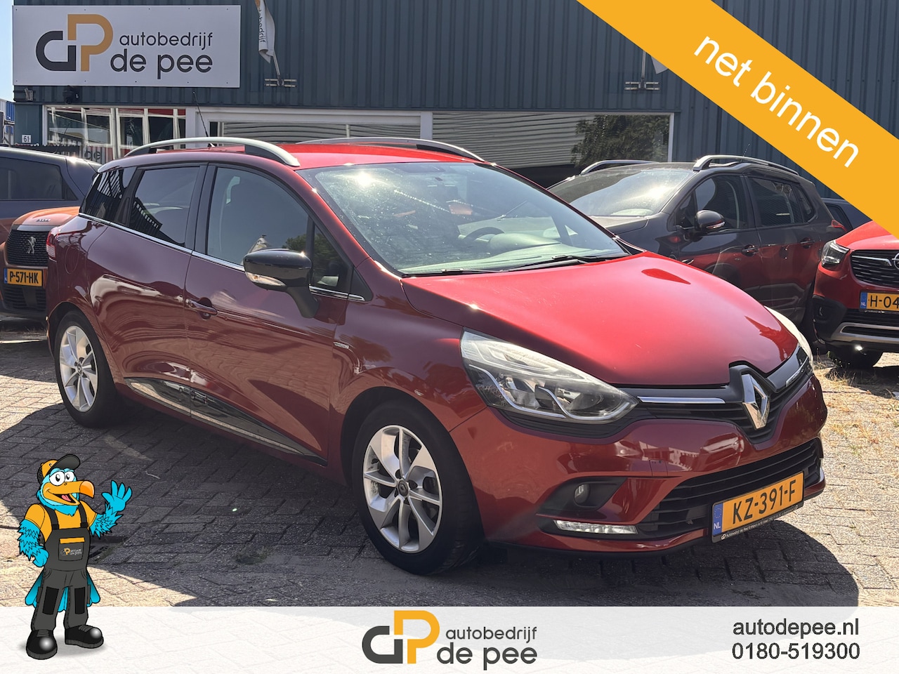 Renault Clio Estate - 0.9 TCe Limited GARANTIE/CRUISE/AIRCO/NAVI/TREKHAAK/LICHTMETAAL/CV+AB rijklaarprijs! - AutoWereld.nl