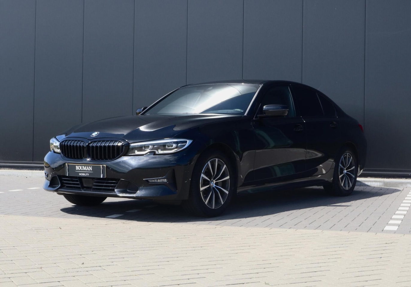 BMW 3-serie - 330i High Executive Edition 330i High Executive Edition - AutoWereld.nl