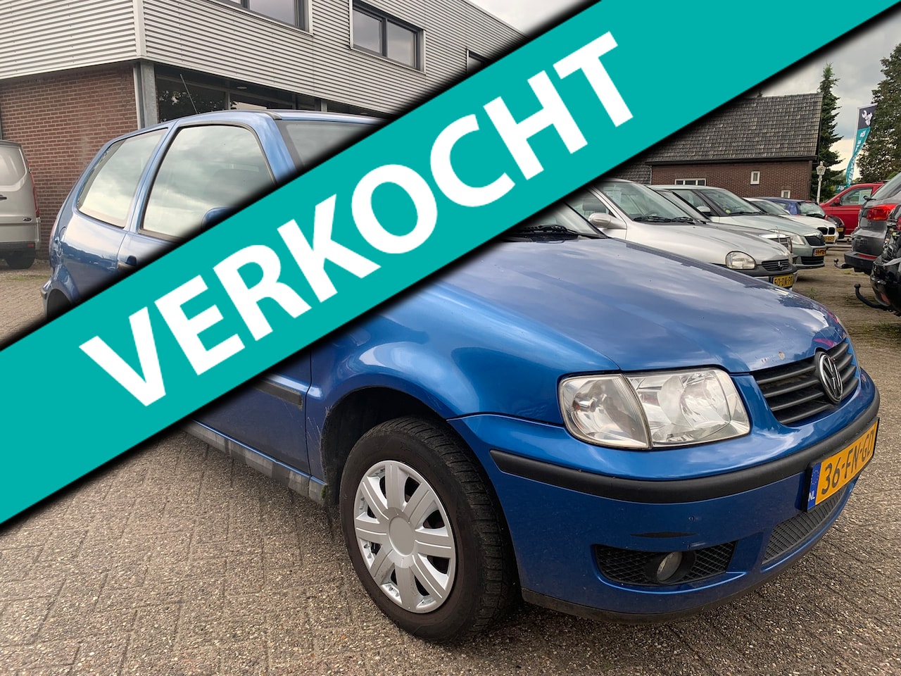 Volkswagen Polo - 1.4 !! GERESERVEERD !! AUTOMAAT € 500.- 2000 ZO MEE GEEN APK - AutoWereld.nl