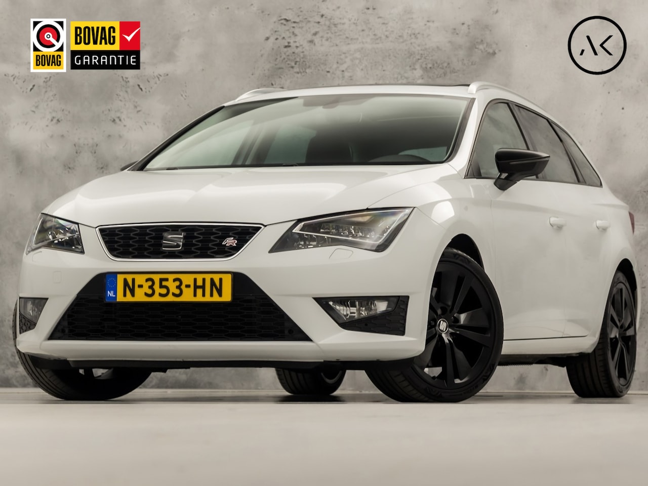 SEAT Leon - 1.8 TSI FR Sport 179Pk Automaat (PANORAMADAK, APPLE CARPLAY, CLIMATE, STOELVERWARMING, SPO - AutoWereld.nl