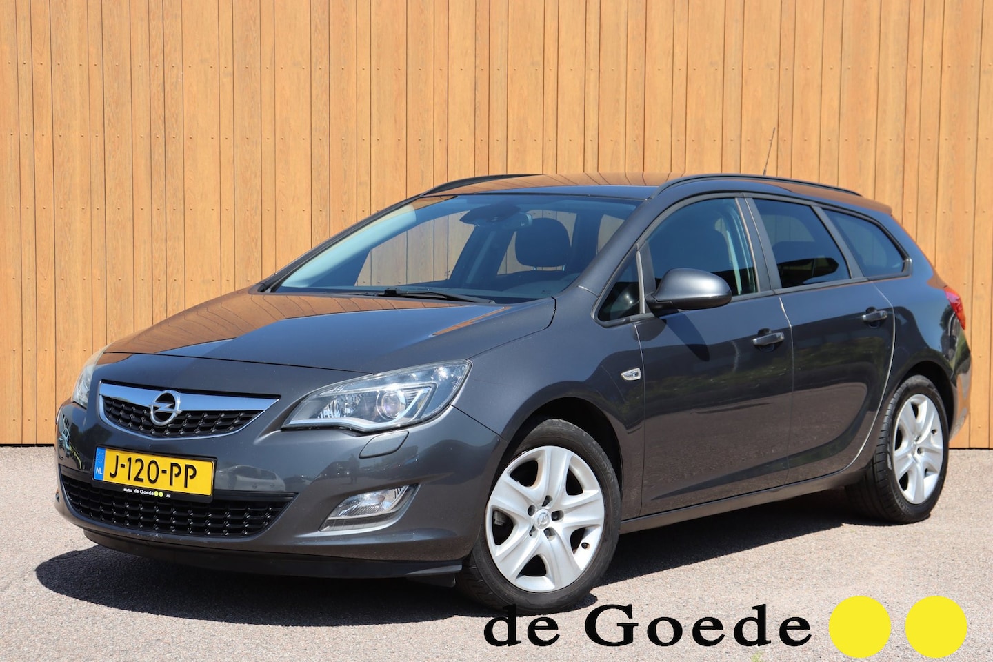 Opel Astra Sports Tourer - 1.6 Turbo Cosmo stoelverwarming - AutoWereld.nl