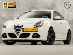 Alfa Romeo Giulietta - 1.7 TBi Quadrifoglio Verde 235Pk (APPLE CARPLAY, CLIMATE, GETINT GLAS, SPORTSTOELEN, LEDER