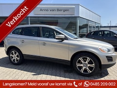 Volvo XC60 - 2.0T Summum Plus Line, lederen bekleding, panoramadak, navigatie, climatronic, cruisecontr