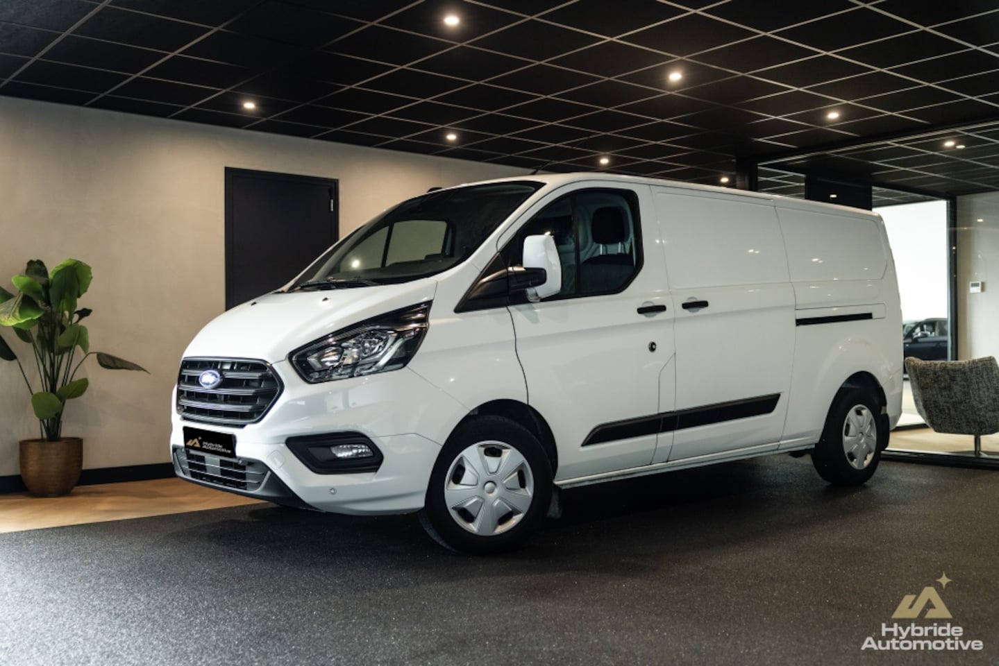 Ford Transit Custom - 300 2.0 TDCI L2H1 Limited | Camera | 2x Schuifdeur | Cruise control | - AutoWereld.nl