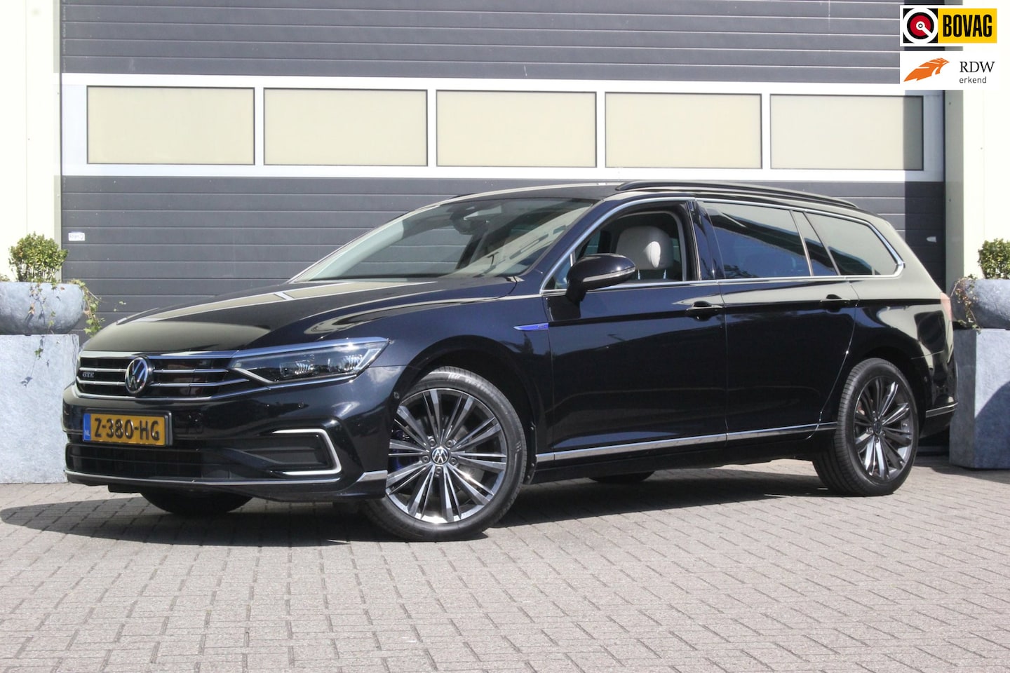 Volkswagen Passat Variant - 1.4 TSI PHEV GTE Business | Trekhaak | - AutoWereld.nl