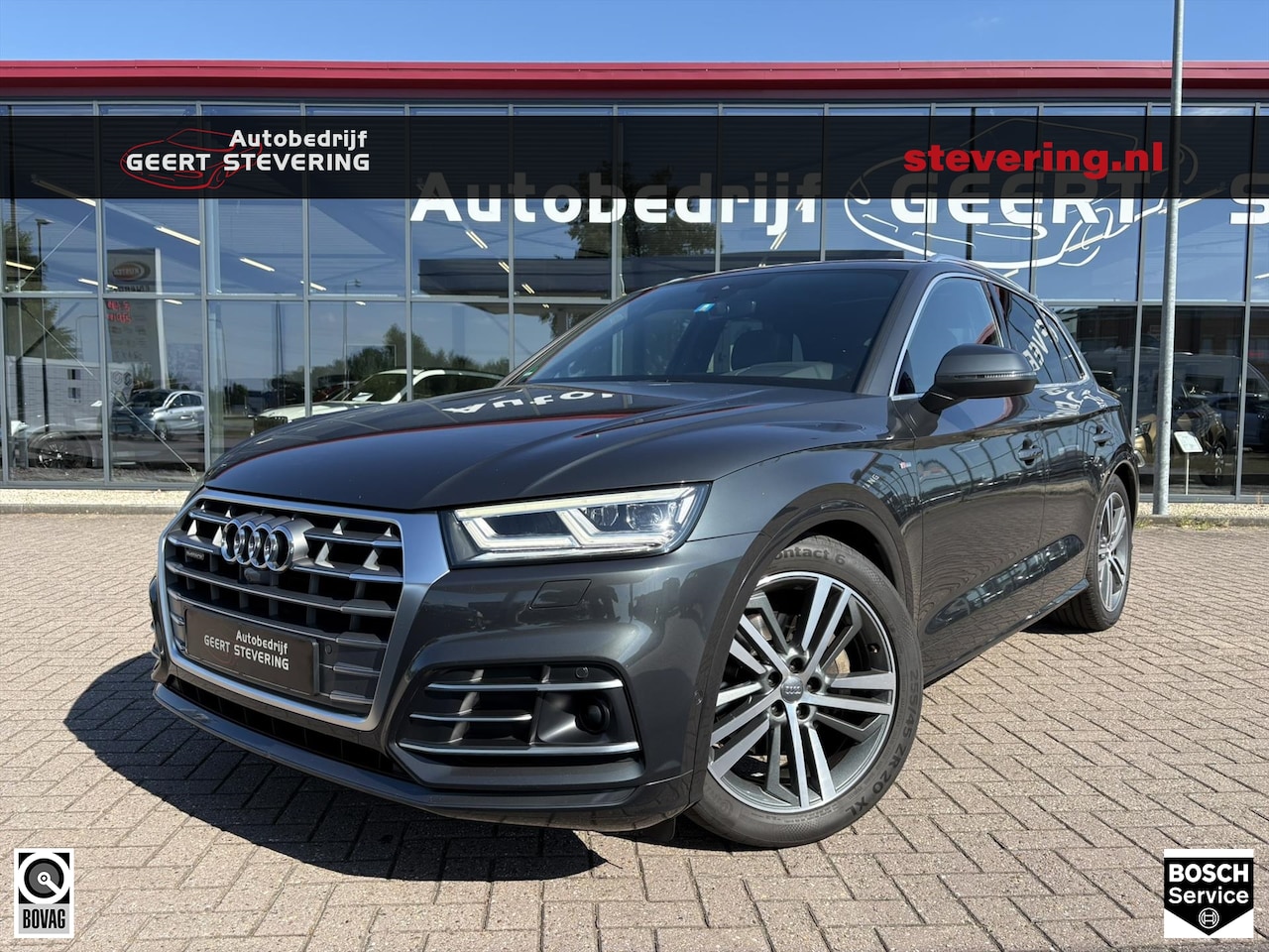 Audi Q5 - 2.0 TFSI quattro 252pk S-line / Pano / Elek. trekhaak / Luxe uitvoering - AutoWereld.nl