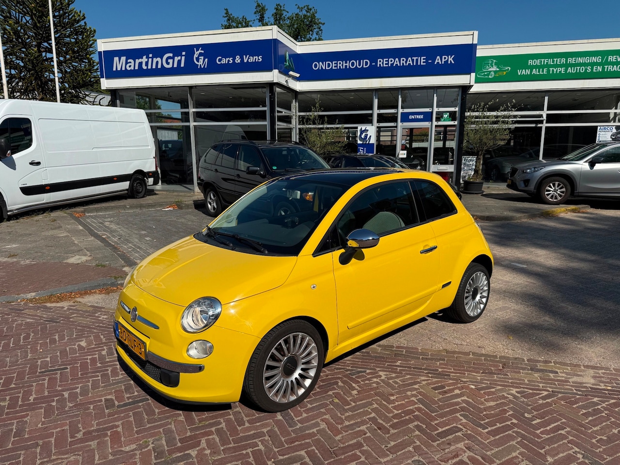 Fiat 500 - Fiat 500 1.2 Lounge Automaat – Airco – Schuifdak – Lichtmetalen Velgen – NAP - AutoWereld.nl