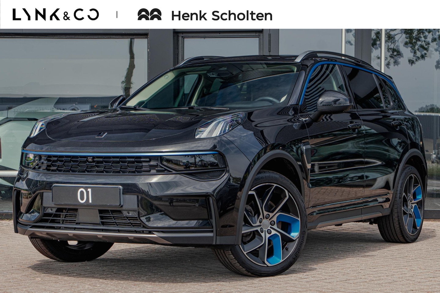 Lynk & Co 01 - 262PK AUT7 | Zwarte Hemel | Panoramadak | 360 Graden camera | Elektrische bestuurdersstoel - AutoWereld.nl