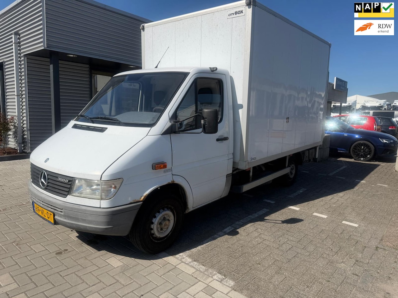 Mercedes-Benz Sprinter - 308 D lang - bakwagen - elektrische laadklep - AutoWereld.nl