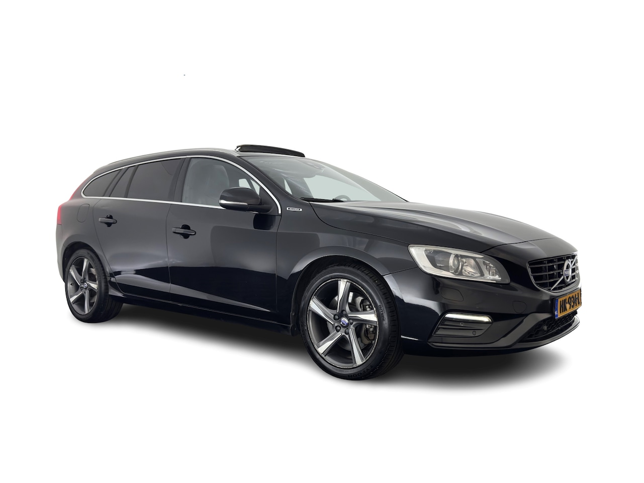 Volvo V60 - 2.4 D6 Twin Engine R-Design Aut. *PANO | LEATHER | XENON | MEMORY-PACK | NAVI-FULLMAP | HE - AutoWereld.nl