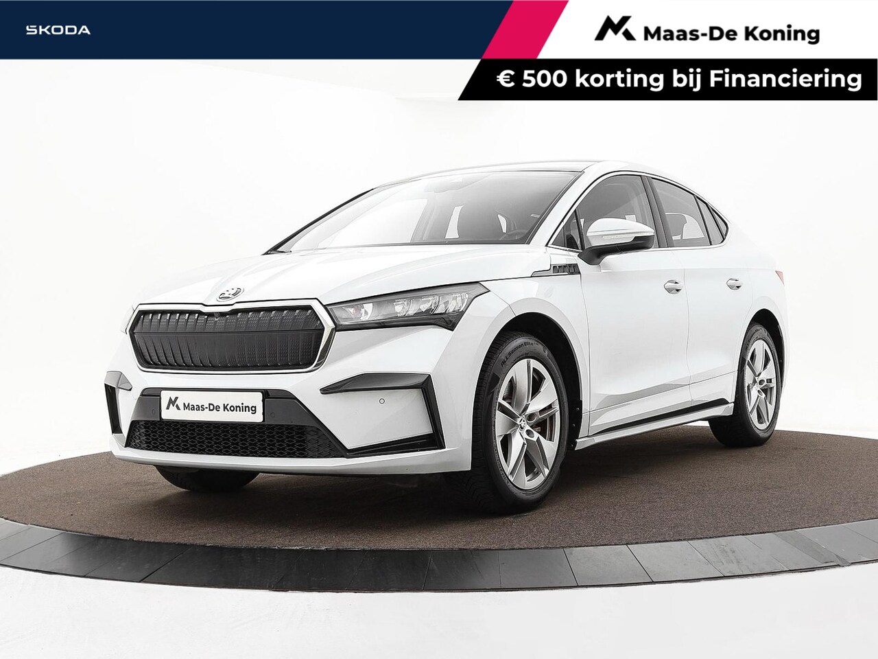 Skoda Enyaq Coupé iV - 60 180pk · SOH 94,1% · Panoramadak · Camera · Apple/Android Car Play · 19"Velgen · Sfeerve - AutoWereld.nl