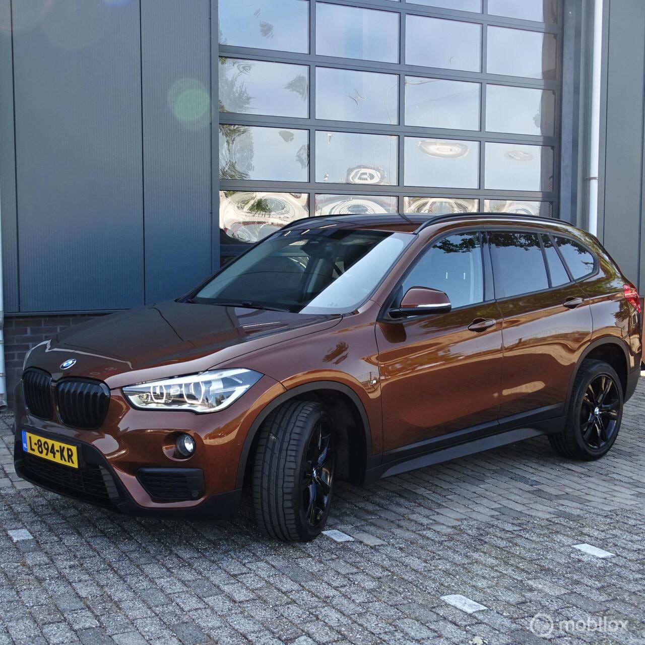 BMW X1 - sDrive18i High Executive sDrive18i High Executive - AutoWereld.nl