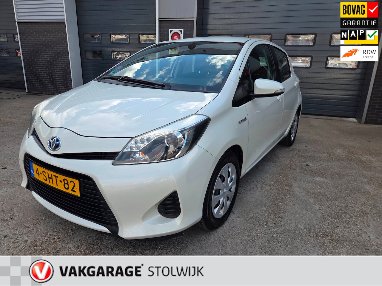 Toyota Yaris - 1.5 Full Hybrid Aspiration 1.5 Full Hybrid Aspiration, Automaat, AUR Camera. - AutoWereld.nl