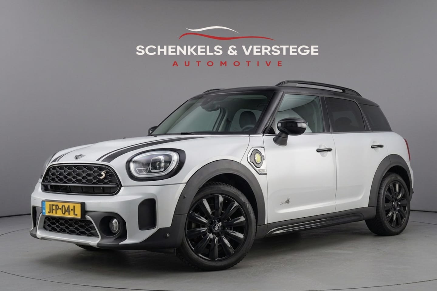 MINI Countryman - 1.5 Cooper S E ALL4 Chili / Facelift / Black Pack / Stoelverwarming / Comfort stoel / Comf - AutoWereld.nl