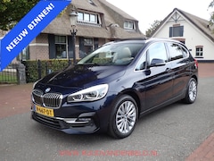 BMW 2-serie Active Tourer - 218i High Executive HEAD-UP / TREKHAAK / PANO / CAMERA