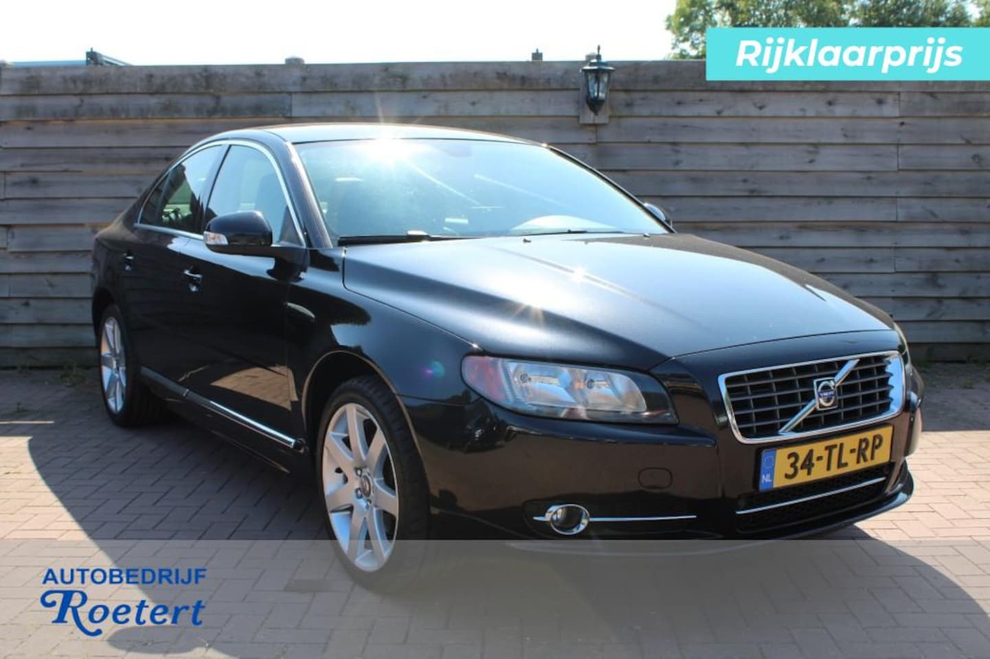 Volvo S80 - 2.5T 200pk Momentum leer/ECC/cruise/navi/bluetooth/trekhaak - AutoWereld.nl