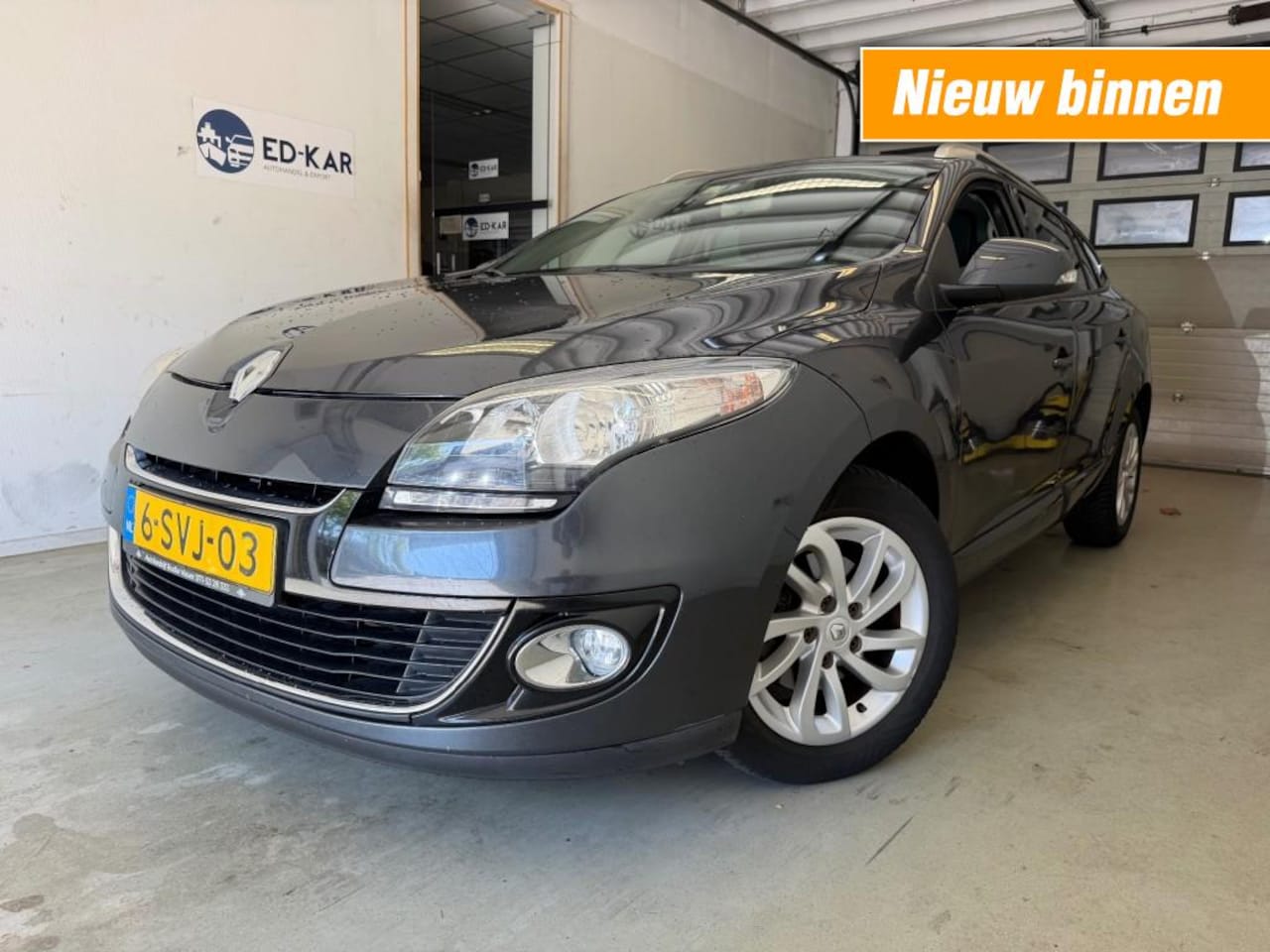 Renault Mégane - 1.5 dCi Expression ZEER NETTE AUTO RIJDT GOED NAP APK 7-2027 - AutoWereld.nl
