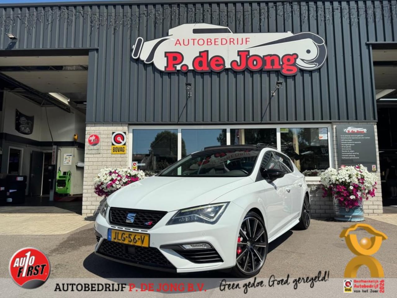 SEAT Leon - 2.0 TSI Cupra 300 DSG Performance  Pano  Schaalstoelen  Brembo  CarPlay - AutoWereld.nl