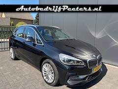 BMW 2-serie Active Tourer - 218i Automaat Sportleder Panoramadak HUD Navi