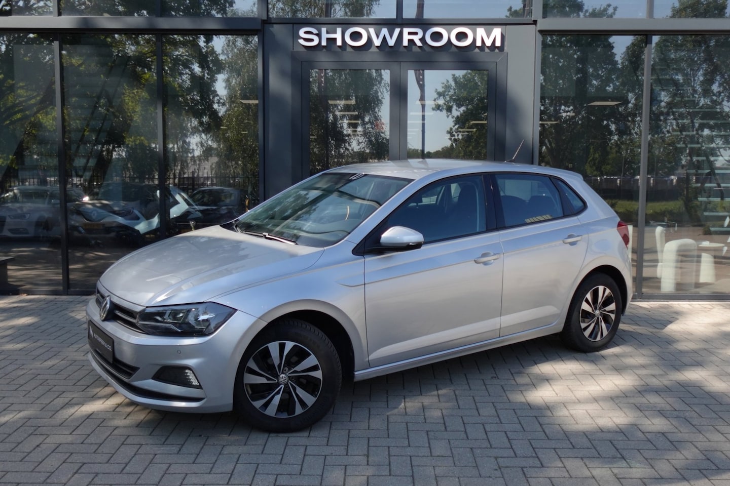 Volkswagen Polo - 1.0 TSI Highline PDC NAVI CRUISE - AutoWereld.nl