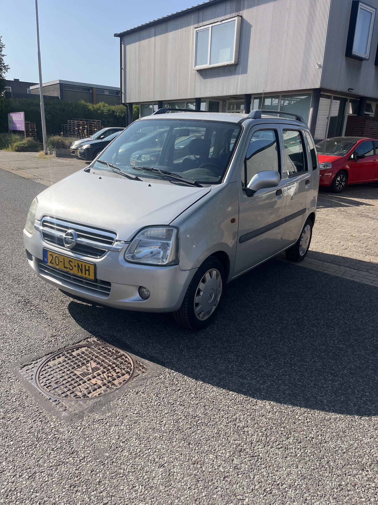Opel Agila - 1.2-16V Color Edition Goed rijdende Agila.Prijs is inclusief een nieuwe Apk keuring. - AutoWereld.nl