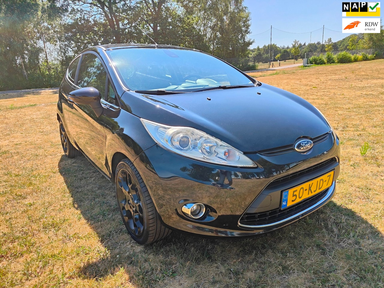 Ford Fiesta - 1.6 Titanium 1.6 Titanium ( Airco ) - AutoWereld.nl