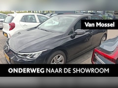 Volkswagen Golf - 1.0 TSI Life | TREKHAAK | CLIMATE CONTROL | NAVIGATIE