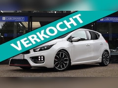 Kia Cee'd - 1.6 GT 204pk|Vol|PDC|Cruise|Clima|Keyless|Camera|Navi|Kuipstoelen