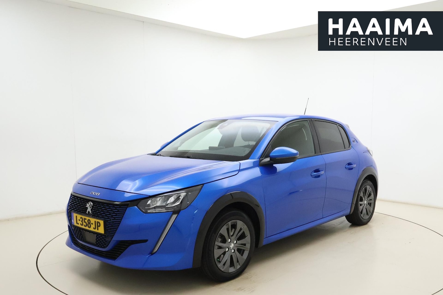 Peugeot e-208 - EV Allure Pack 50 kWh 136 pk | SOH 88,6 % | Navigatie | Cruise Control - AutoWereld.nl