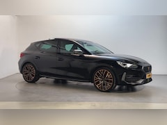 CUPRA Leon - 1.4 e-Hybrid VZ 245pk Copper Edition Panoramadak Leder Camera Stoelverwarming
