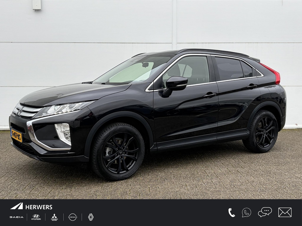 Mitsubishi Eclipse Cross - 1.5 DI-T Pure / 18 inch LM op All Season banden / Dealer onderhouden / Trekhaak( 1600) / - AutoWereld.nl