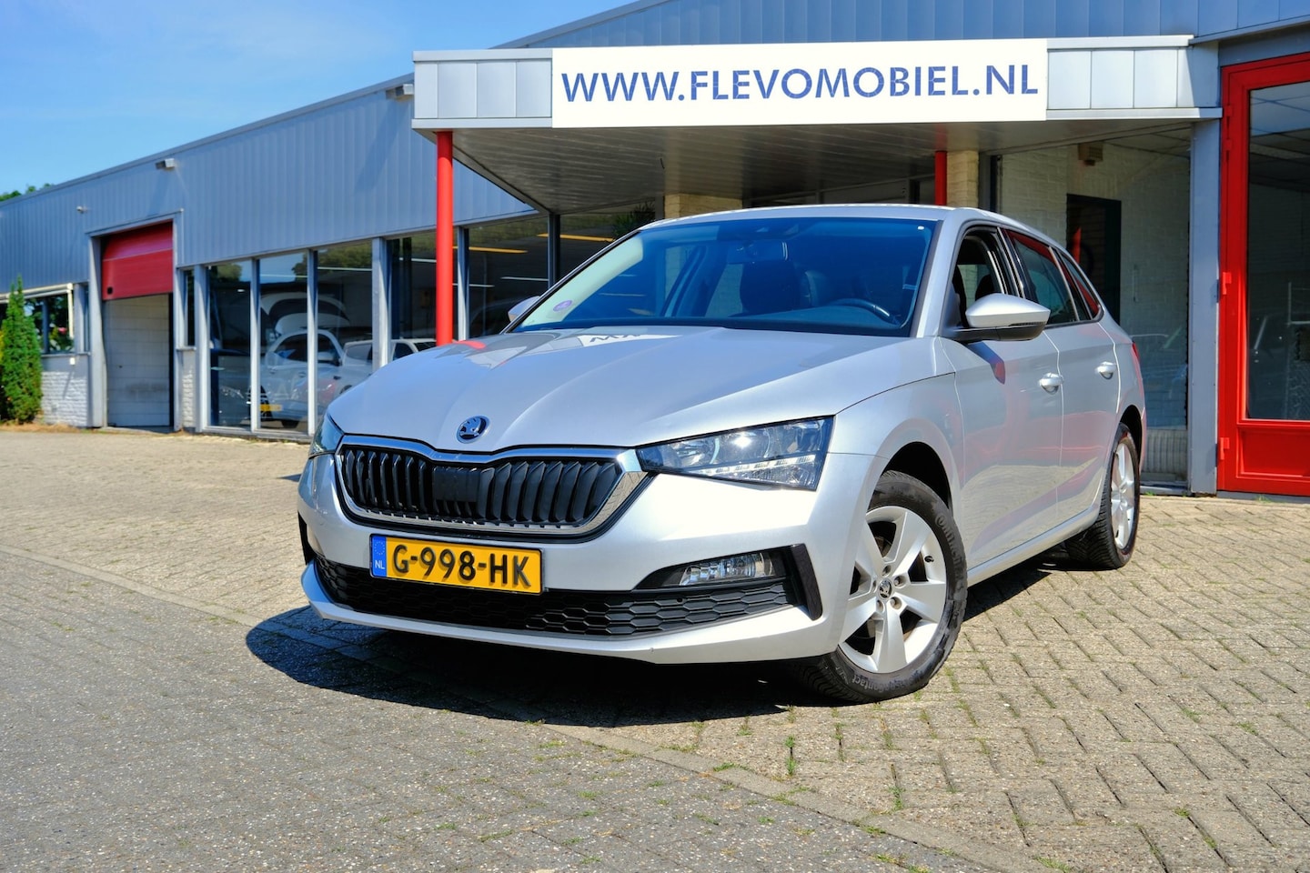 Skoda Scala - 1.0 TSI Ambition Navi|Cam|Virt.Display|CarPlay|LMV - AutoWereld.nl