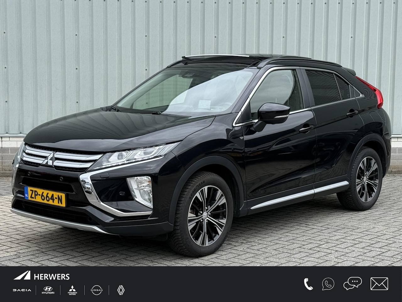 Mitsubishi Eclipse Cross - 1.5 DI-T Instyle / Dealer onderhouden! / Panoramadak / Lederen bekleding / Stoel-/Stuurver - AutoWereld.nl