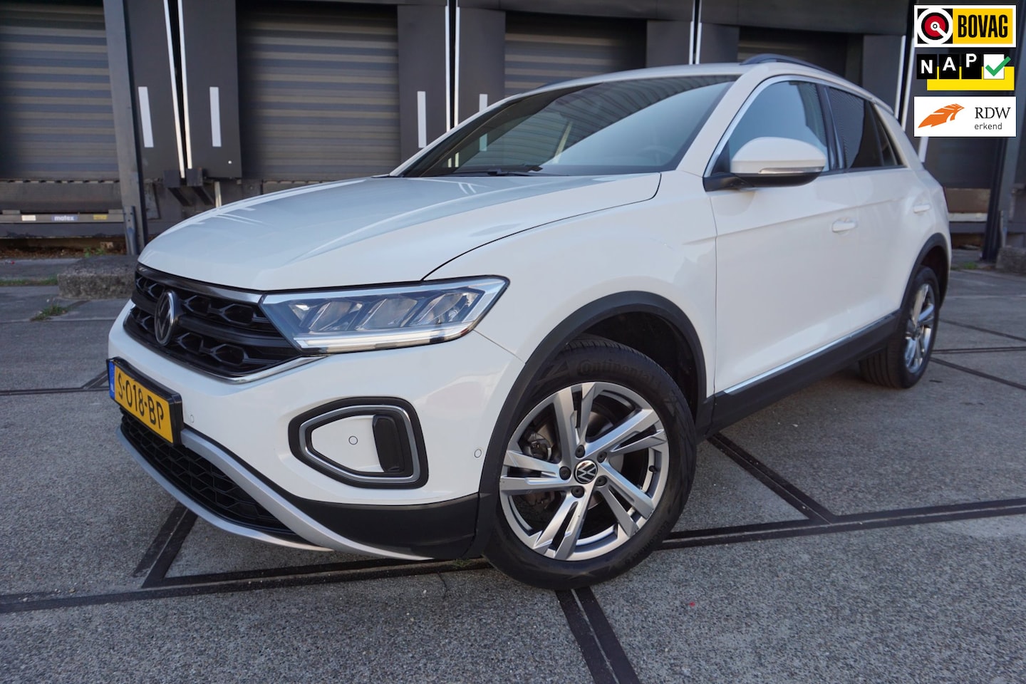 Volkswagen T-Roc - 1.0 TSI Life 75 Edition 1.0 TSI Life 75 Edition - AutoWereld.nl
