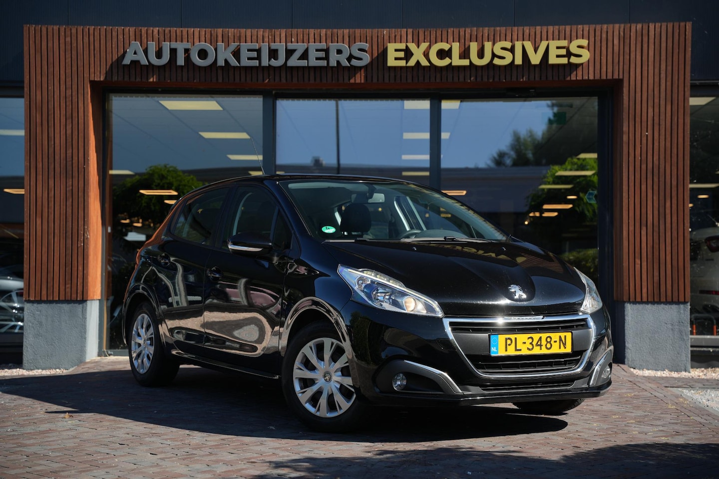 Peugeot 208 - 1.2 PureTech Blue Lease 1.2 PureTech Blue Lease - AutoWereld.nl