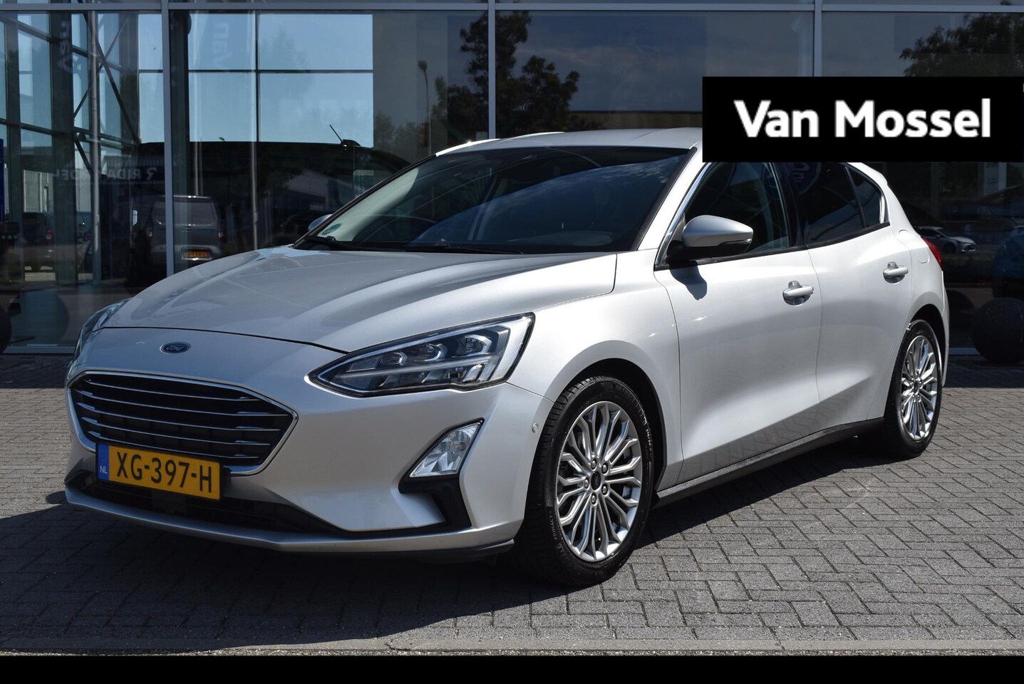 Ford Focus - 1.0 EcoBoost Titanium Business | Climate Control | Adaptieve Cruise Control | Winterpakket - AutoWereld.nl