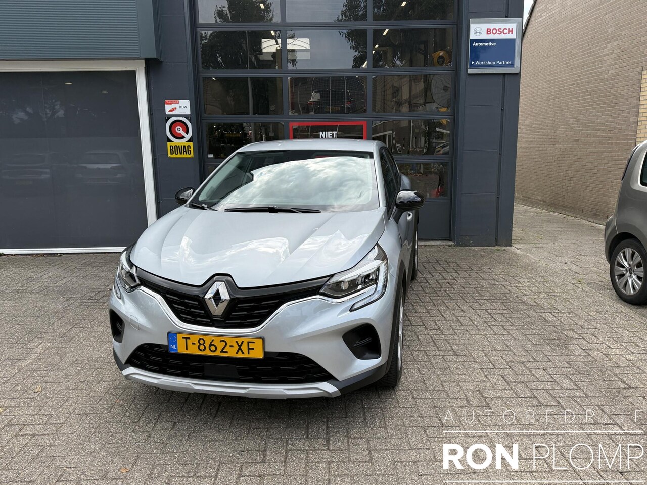 Renault Captur - 1.0 TCe 90 evolution / Airco/ Navigatie/ Cruise/ Apple carplay/ PDC/ LED - AutoWereld.nl