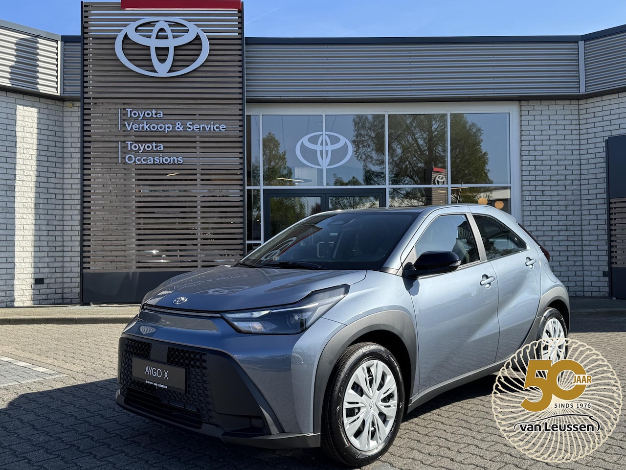 Toyota Aygo X - HYBRID 115 PLAY NIEUW DIRECT LEVERBAAR! CLIMA AD-CRUISE CAMERA APPLE/ANDROID EL-RAMEN/SPIE - AutoWereld.nl