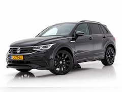 Volkswagen Tiguan - 1.5 TSI R-Line Black Style | IQ.LIGHT | DEALER OND. | PANODAK | ADAPTIEVE CRUISE CONTROLE