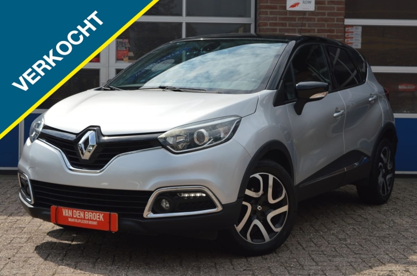 Renault Captur - 0.9 TCe Dynamique | AIRCO - NAVI - AutoWereld.nl