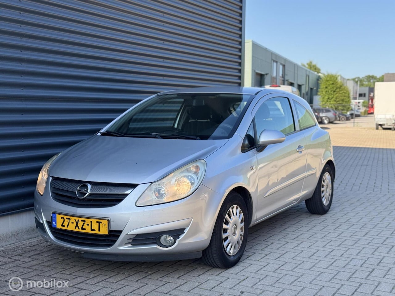 Opel Corsa - 1.4-16V Business Sport / Airco / Trekhaak - AutoWereld.nl