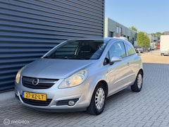 Opel Corsa - 1.4-16V Business Sport / Airco / Trekhaak