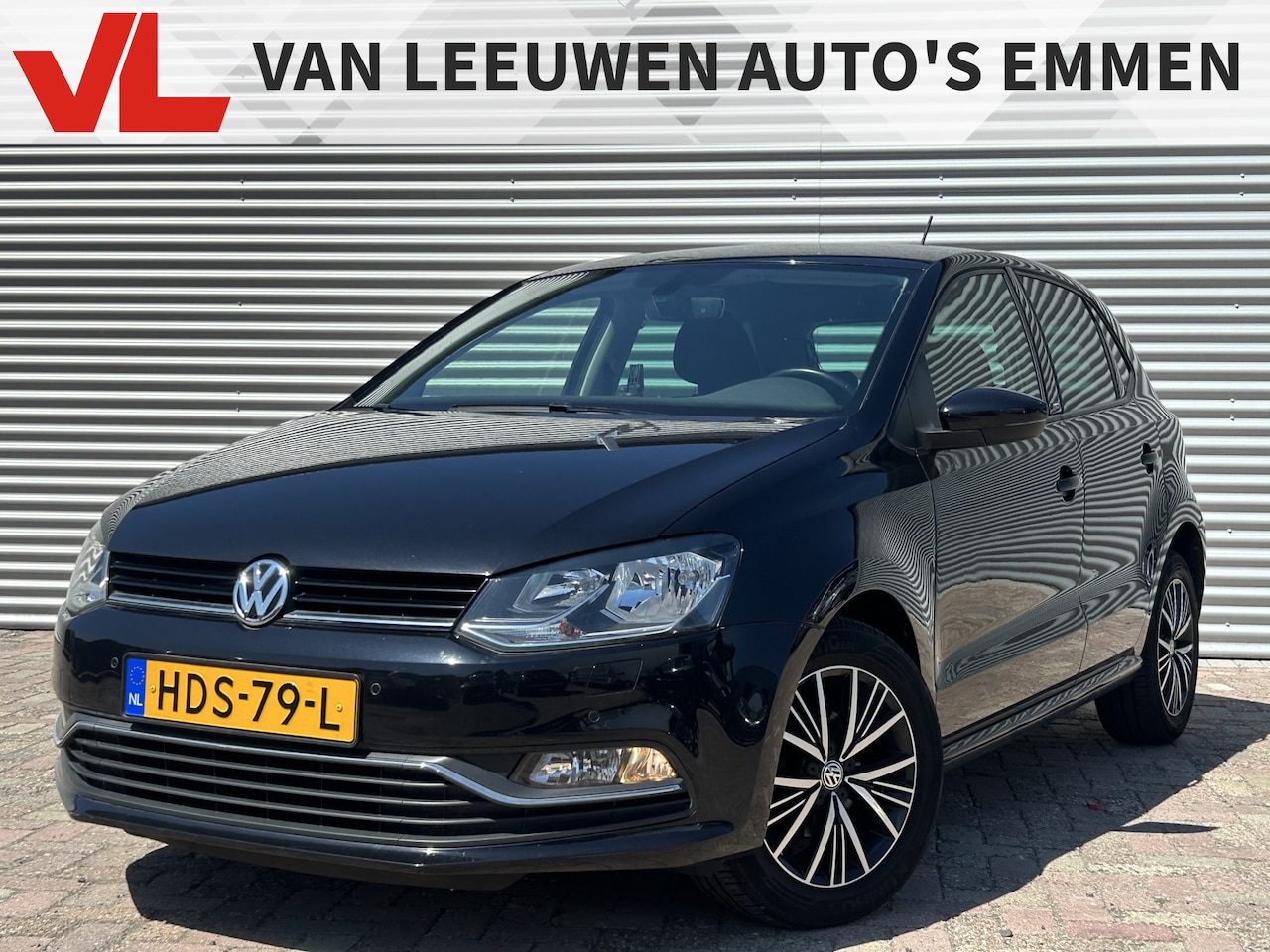 Volkswagen Polo - 1.2 TSI Highline | Nieuw Binnen! | Stoelverwarming | Cruise | Clima | Navi - AutoWereld.nl