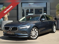 Volvo V90 - 2.0 T5 Momentum 255pk Panoramdak/Trekhaak/Navigatie