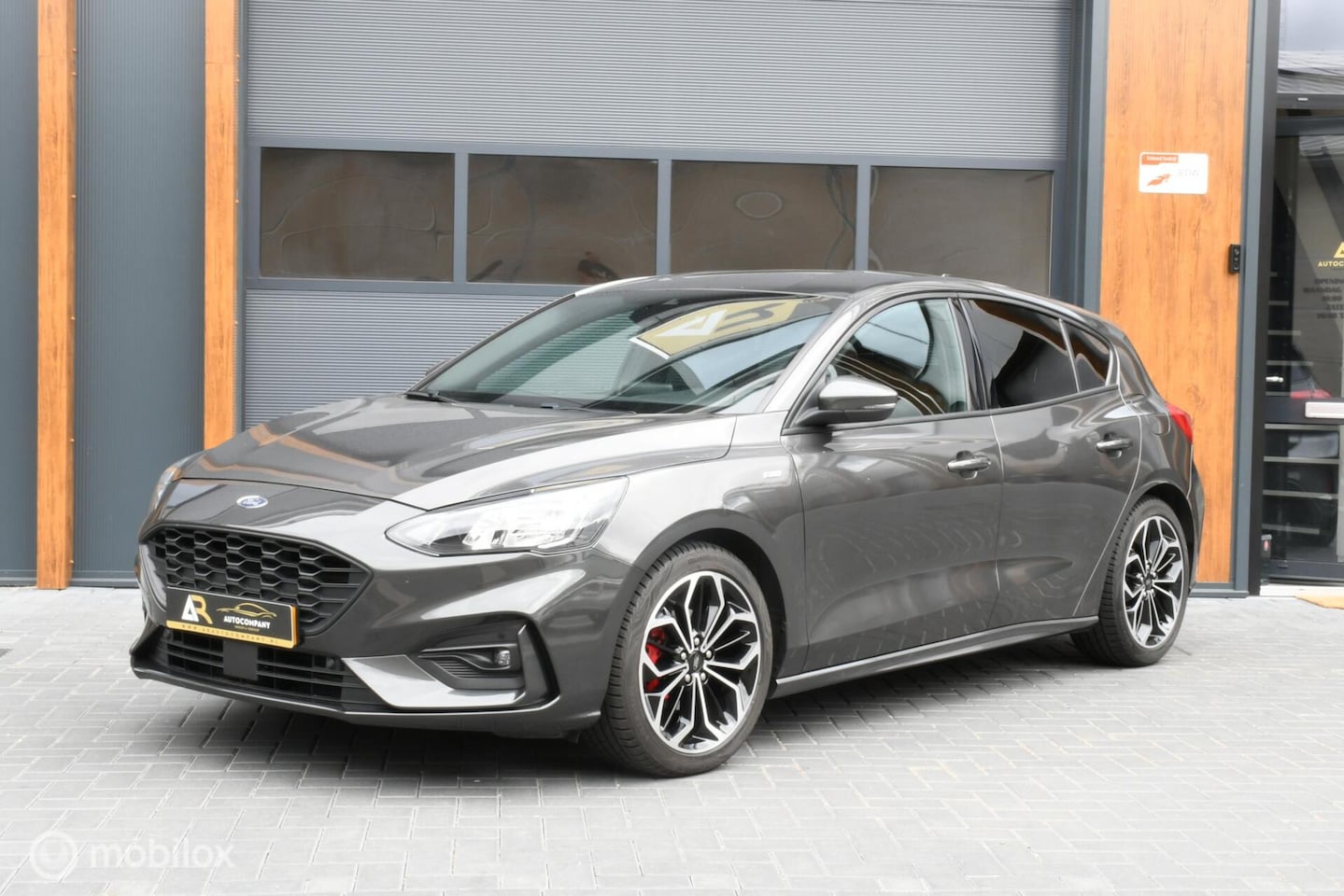 Ford Focus - 1.0 EcoBoost Hybrid ST Line 1.0 EcoBoost Hybrid ST Line - AutoWereld.nl