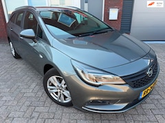 Opel Astra Sports Tourer - 1.0 Business Executive / Navi / PDC / Clima / Cruise