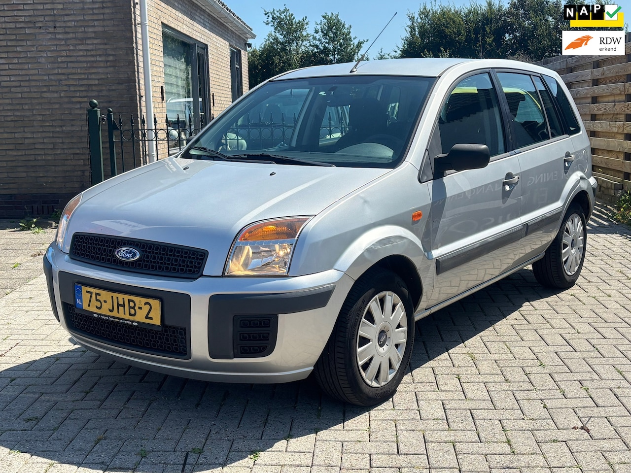 Ford Fusion - 1.4-16V Cool & Sound | nieuwe apk | airco | rijd en schakelt super ! - AutoWereld.nl